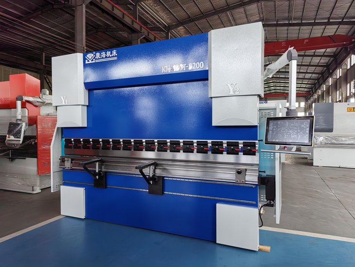 ��Һ���������WE67K-180T3200 �� (ET17 �ķ�ģ)