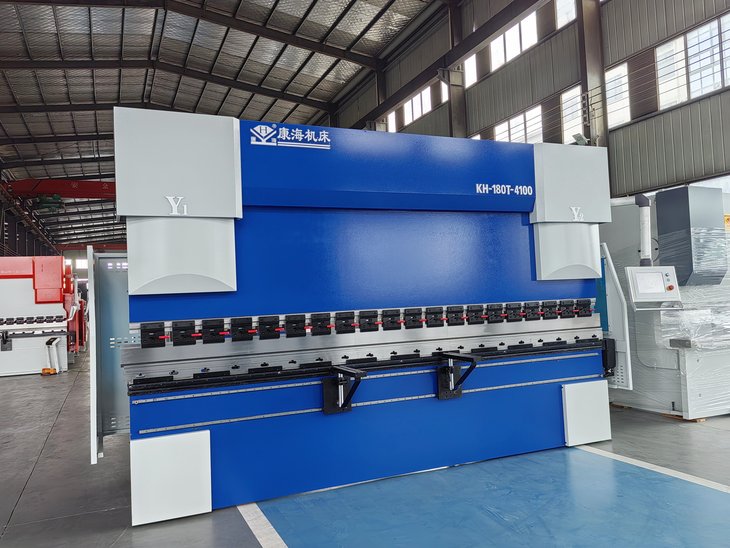 ��Һ���������WE67K-180T4100 �� (CT12 ͬ��ģ)