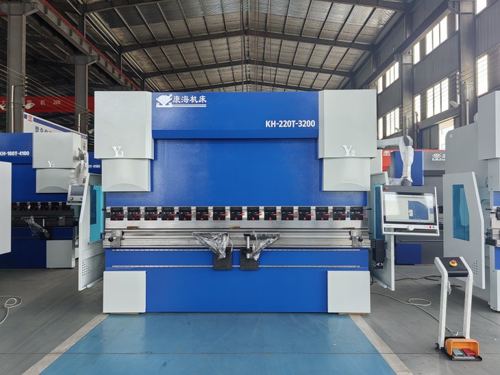 ��Һ���������WE67K-220T3200 �� (DA66S, 6+1�ᣩ
